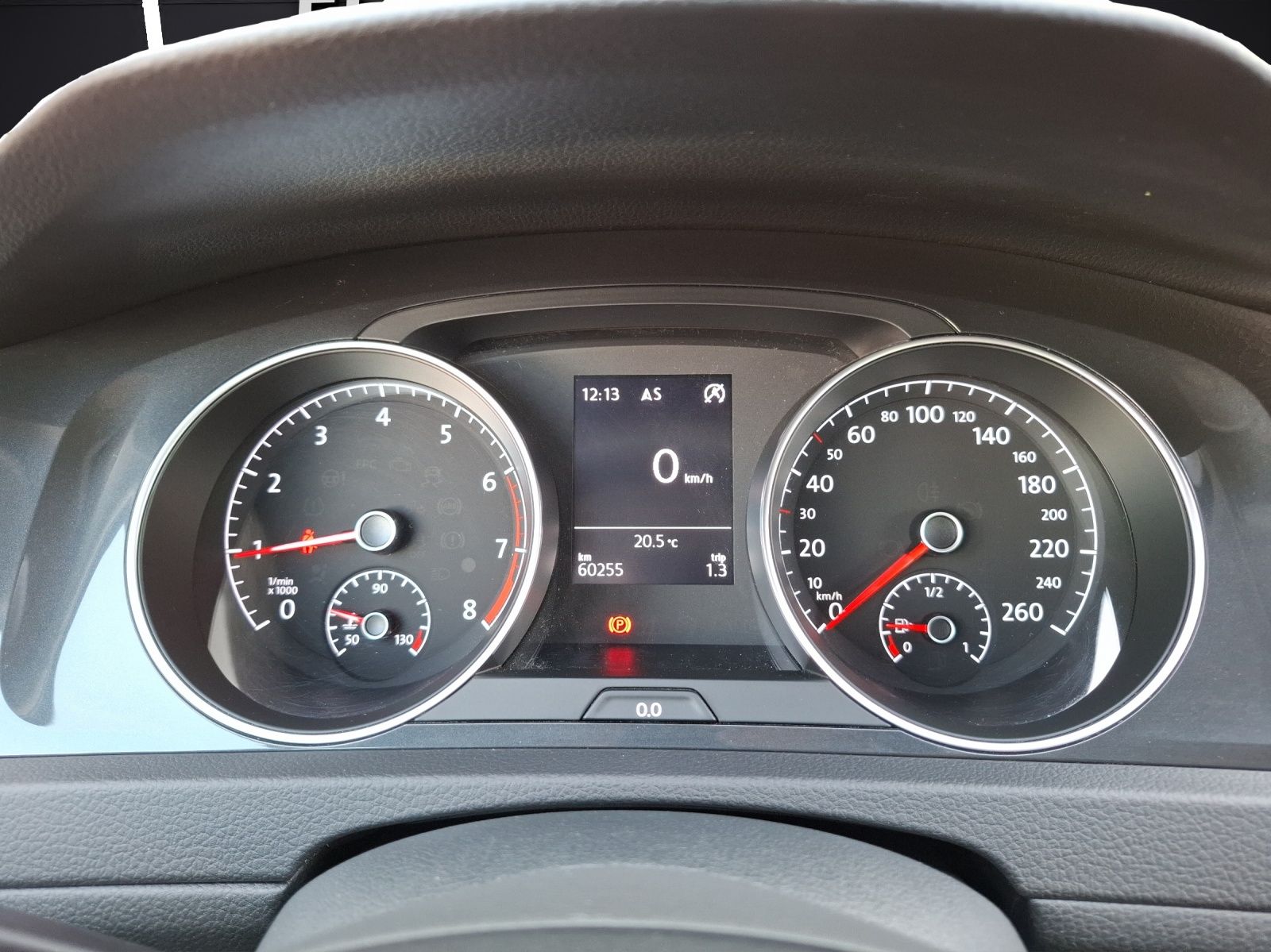 Fahrzeugabbildung Volkswagen Golf VII Variant TSI Trendline Navi PDC SH