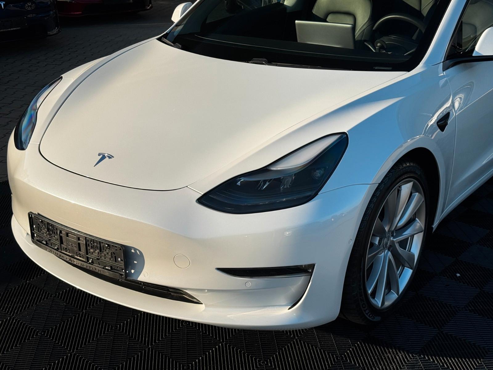 Tesla MODEL 3 LONG RANGE DUAL MOTOR / AI COMPUTER /