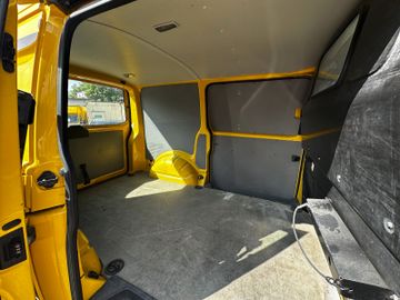 Volkswagen T5 Transporter - 12
