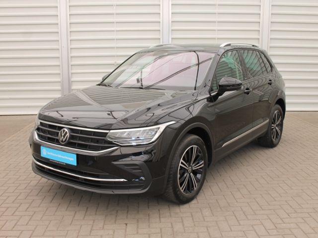 Volkswagen Tiguan 1.5 TSI Active IQ Drive ACC NAVI LED LANE foto 2