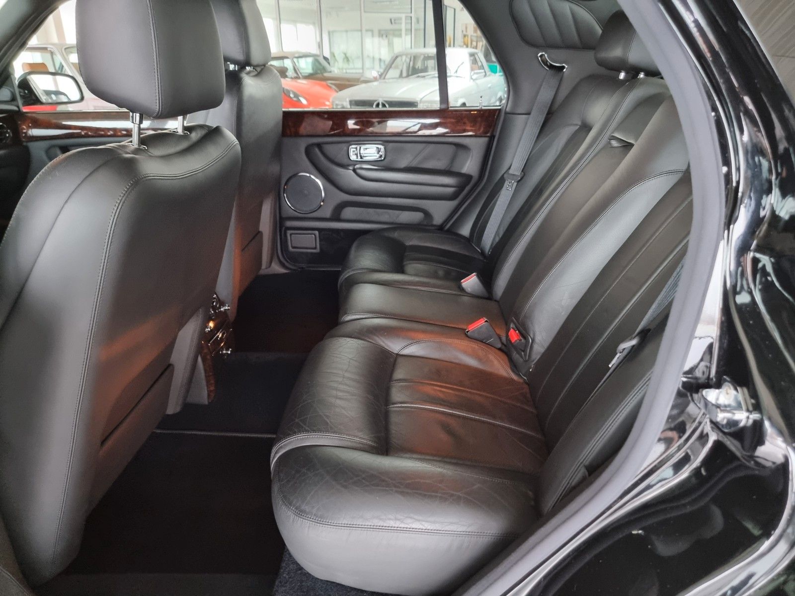 Fahrzeugabbildung Bentley Arnage/2. Hand/Erstlack/Kpl. Historie/Sammler