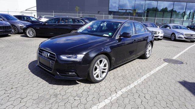 Audi A4 3,0 TFSI Quattro S-Line Aut.