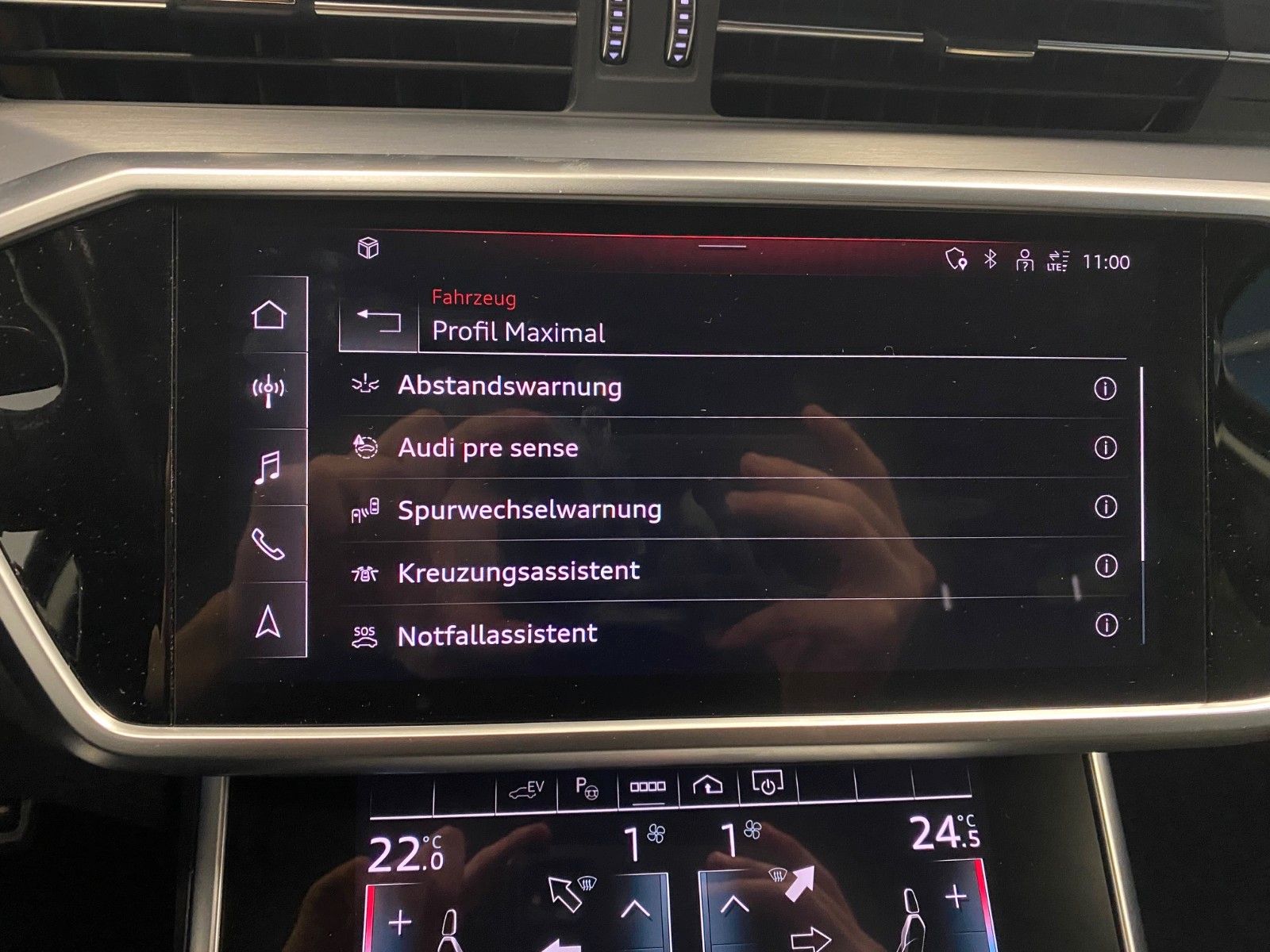 Fahrzeugabbildung Audi A6 Avant 55 TFSI e quattro sport+S-Line+MATRIX++