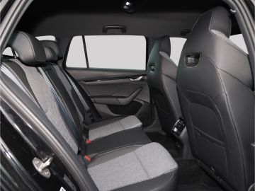 Skoda Octavia Combi Sportline 2.0 TDI DSG Kamera AHK