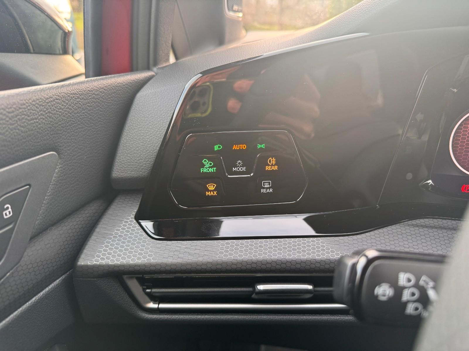 Volkswagen Golf VIII Lim. GTI mit Pano + Standheizung, миниатюра 18