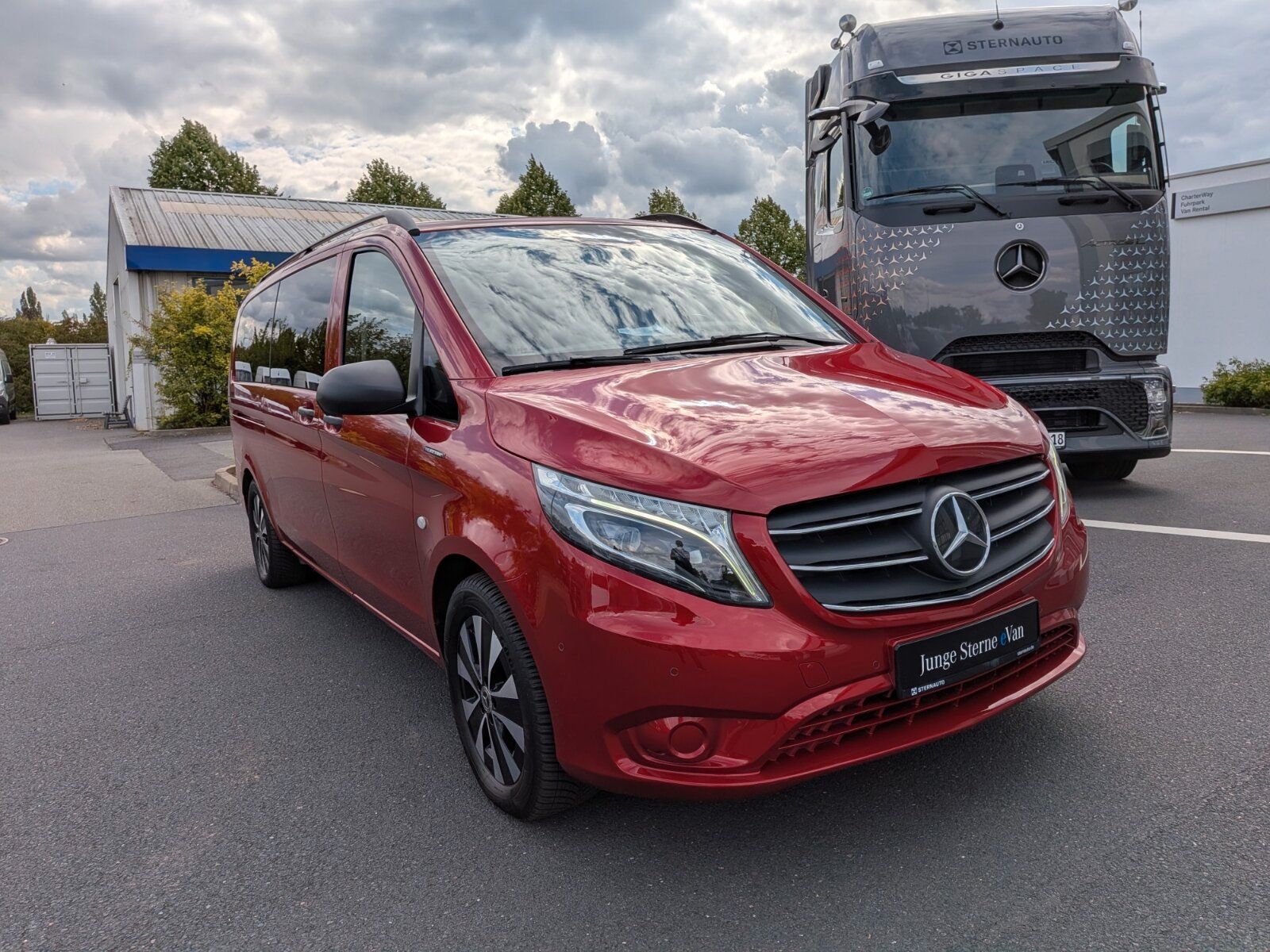 Mercedes-Benz eVito Tourer PRO 129 extralang LED 8-SITZE NAVI  imagem 2