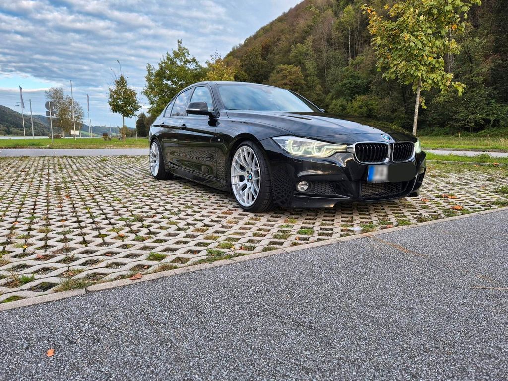 Image of BMW 325