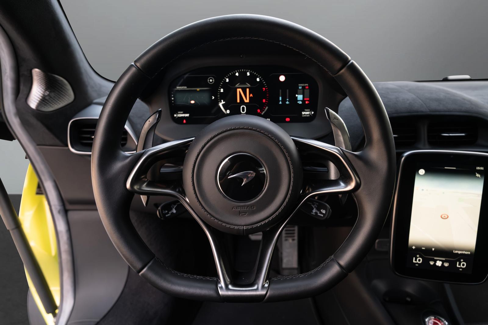 McLaren Artura 3 Jahre Garantie & 2 Jahre Service inkl