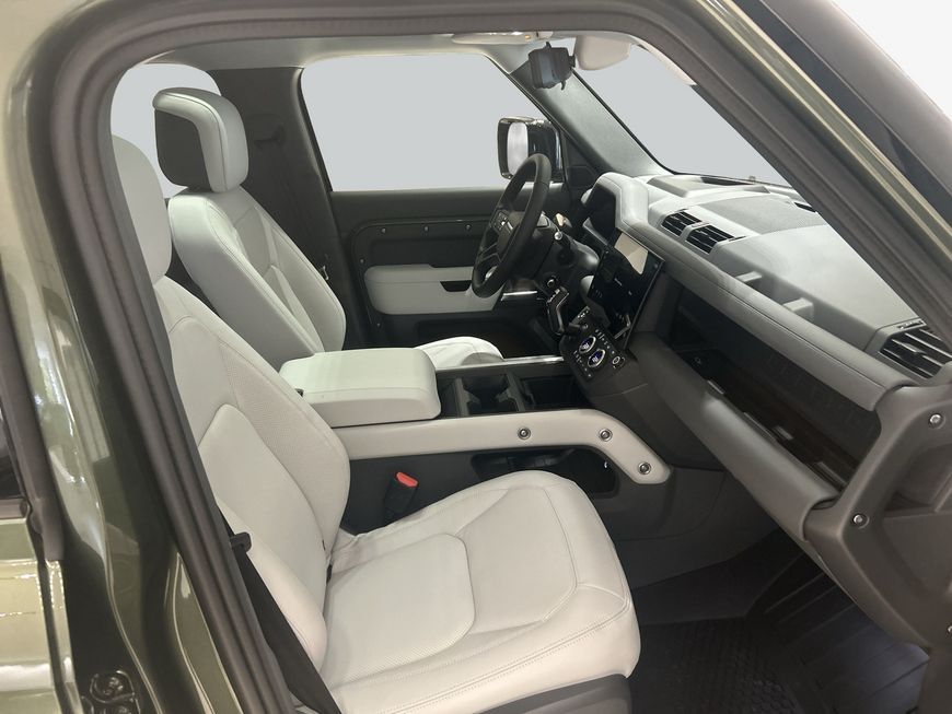 Land Rover Defender 110 D350 X-Dynamic HSE 257 kW, 5-türig imagem 3