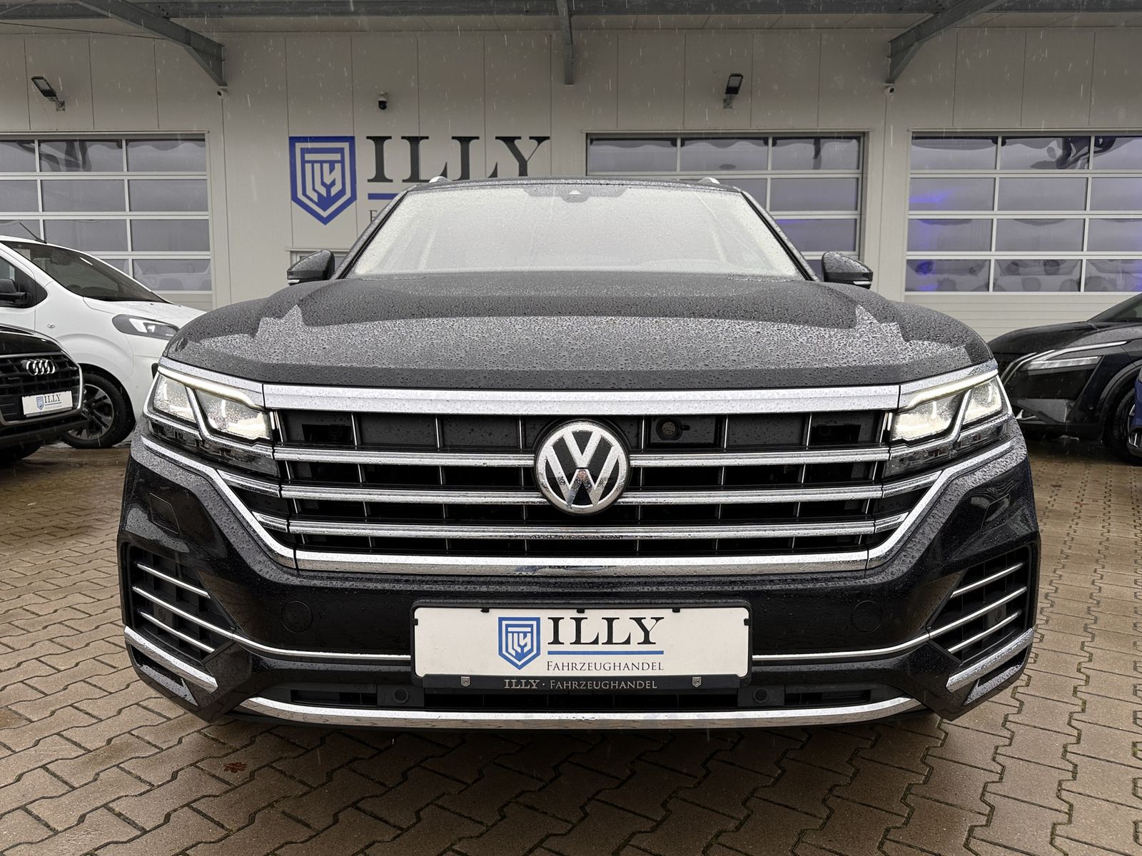 Fahrzeugabbildung Volkswagen Touareg 3.0 TDI*4Motion*AHK*Pano*HeadUp*Cam*