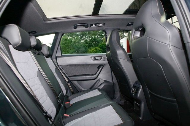 Fahrzeugabbildung SEAT Ateca VZ 4Drive PANO AHK