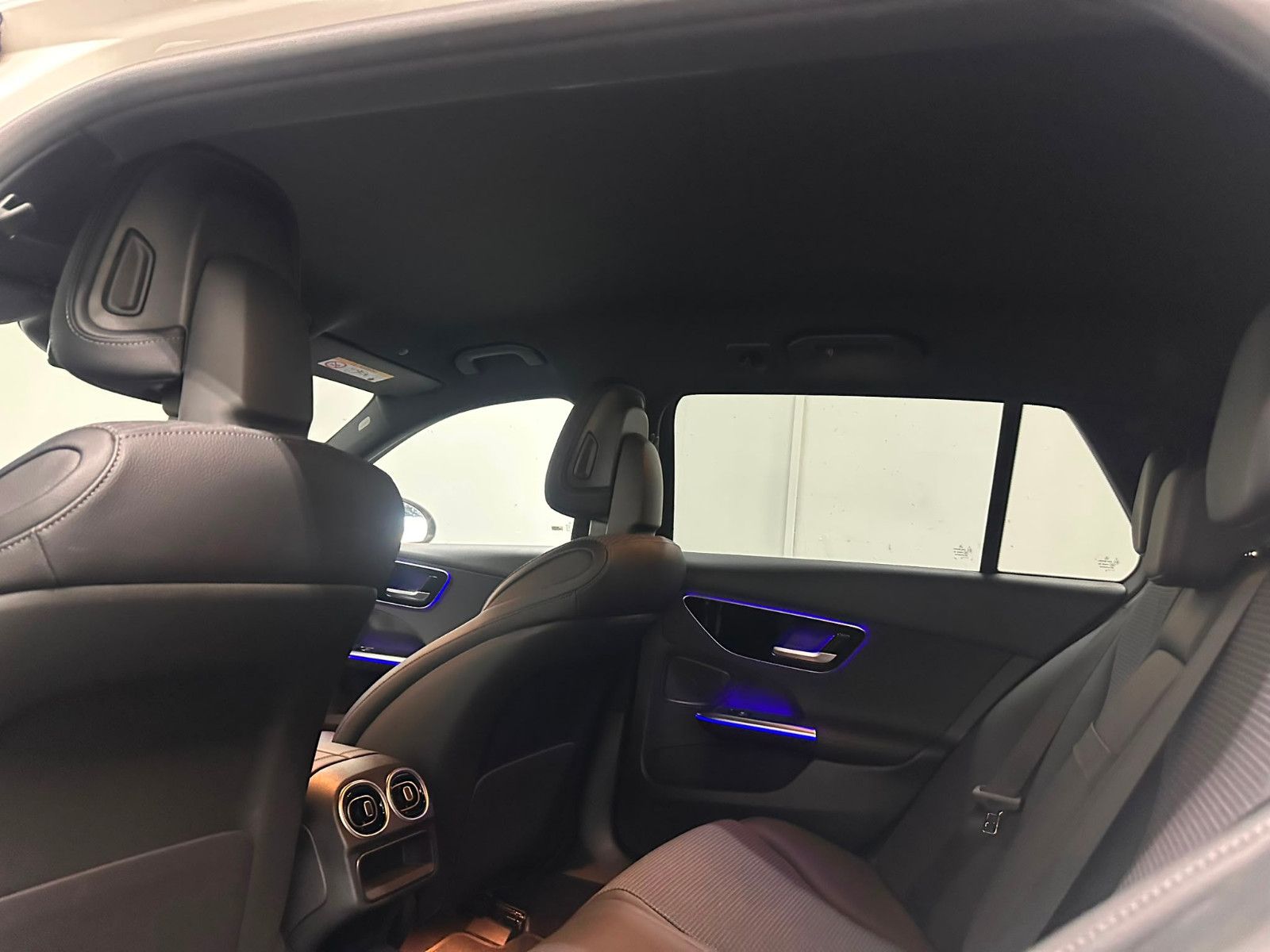 Fahrzeugabbildung Mercedes-Benz C 220 d T Autom. *AVANTGARDE*360°*KEYLESSGO*