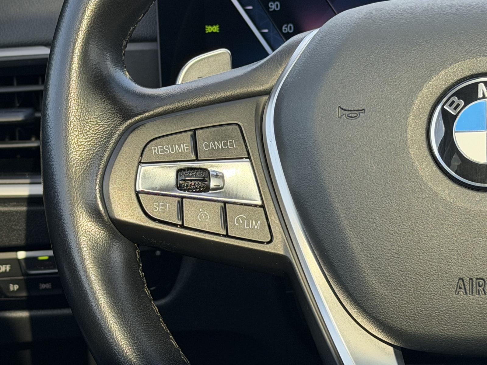 BMW 320 d xDrive |LCProf|Pano|HUD|H/K|Kamera|