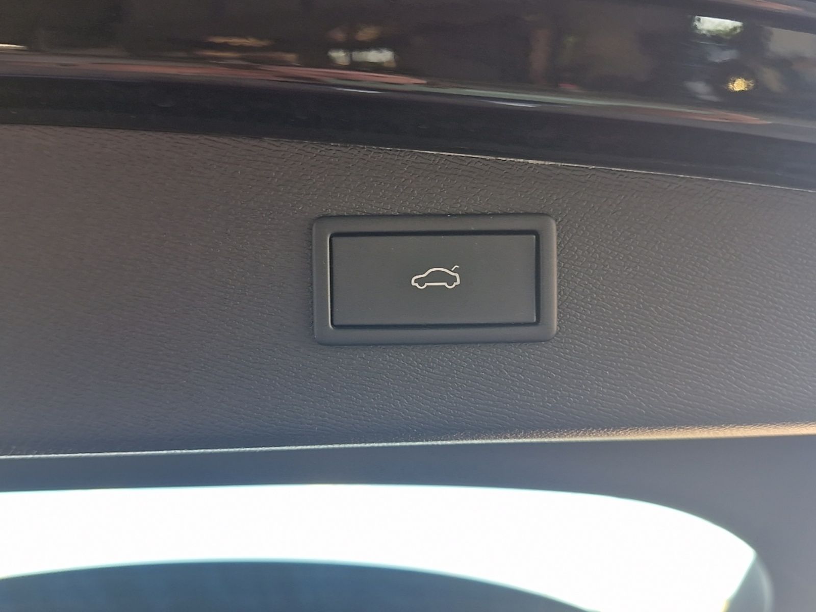 Fahrzeugabbildung CUPRA Leon Sportstourer VZ 4Drive LED Navi ACC SHZ RFK