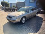 Ford Mondeo 2.0 Ghia - gebrauchte Ford Mondeo aus dem Jahr 2002