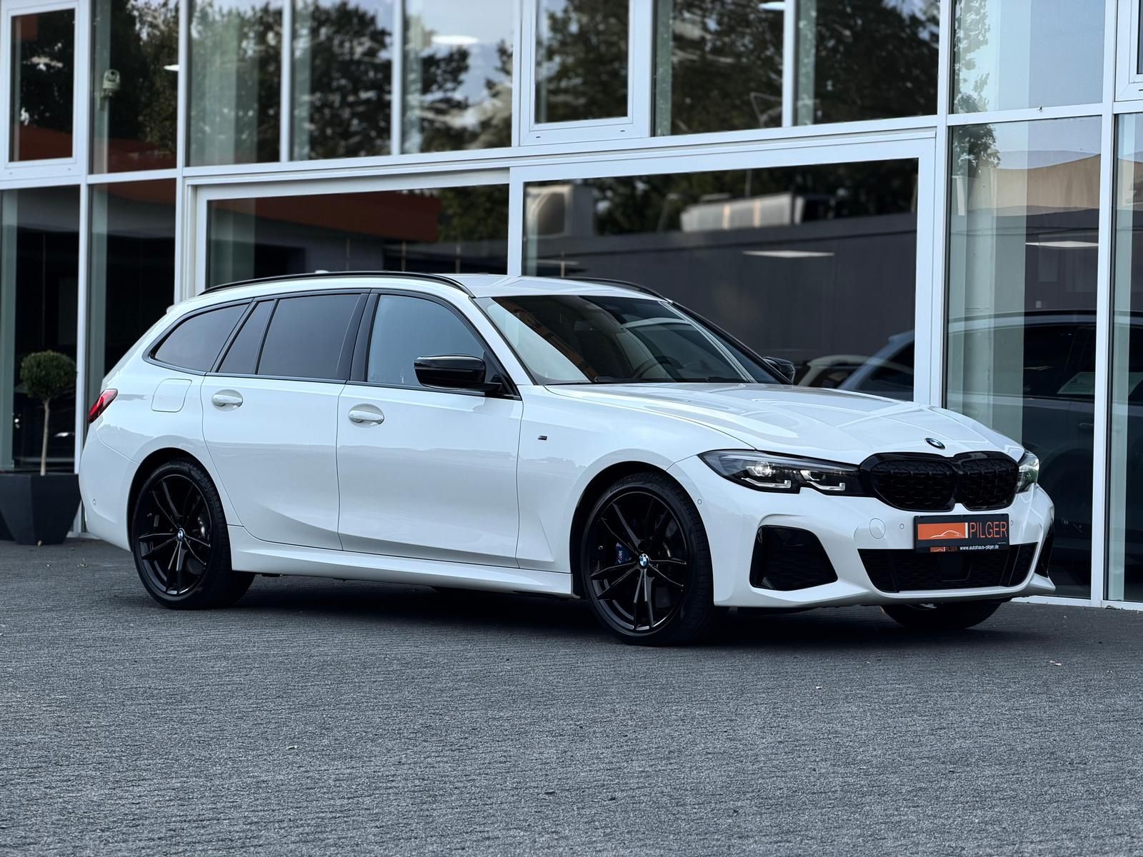 BMW M340d xDrive Carbon Alcantara LED Lhz Kamera foto 3
