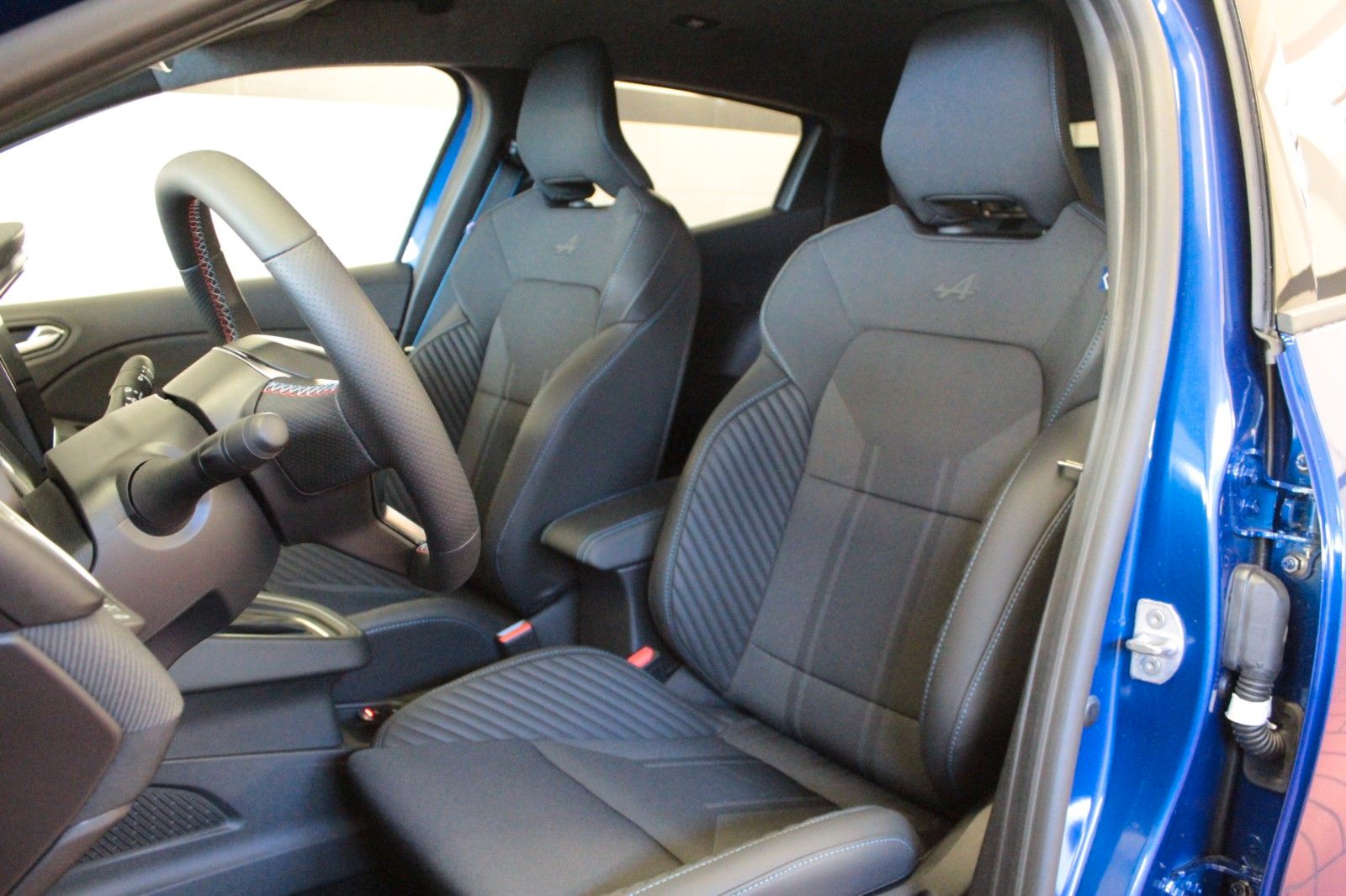 Fahrzeugabbildung Renault Clio E-Tech Full Hybrid 145 Esprit Alpine