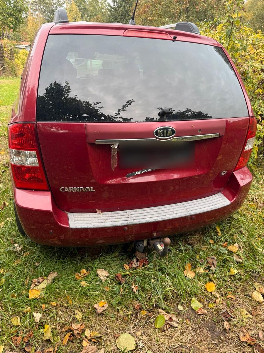 Kia Carnival 2006 — photo 8