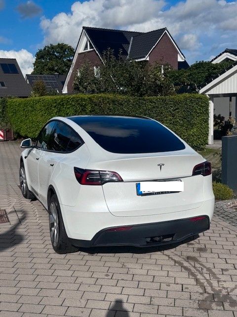 Image of Tesla Model Y