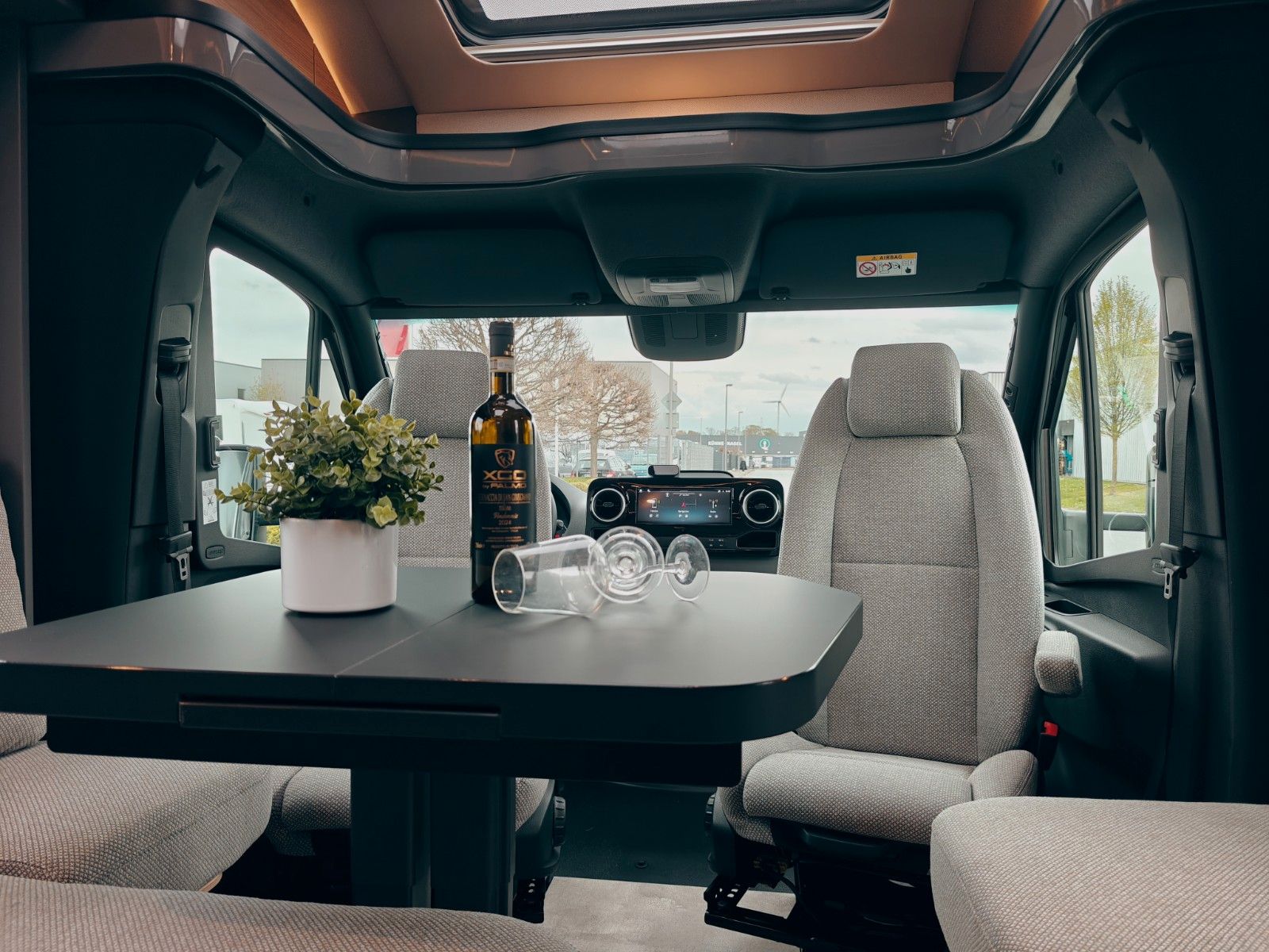 Fahrzeugabbildung HYMER / ERIBA / HYMERCAR B-KLASSE MC T 680 PREMIUM - SOFORT LIEFERBAR!