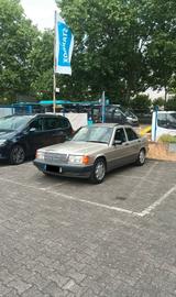 Mercedes-Benz Mercedes Benz W201  190E 1,8 Automatik - Mercedes-Benz 190 Gebrauchtwagen in Frankfurt