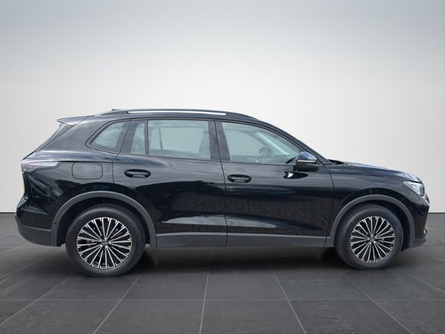 Volkswagen Tiguan 1.5eTSI Life LED AHK Navi ACC 360° foto 8