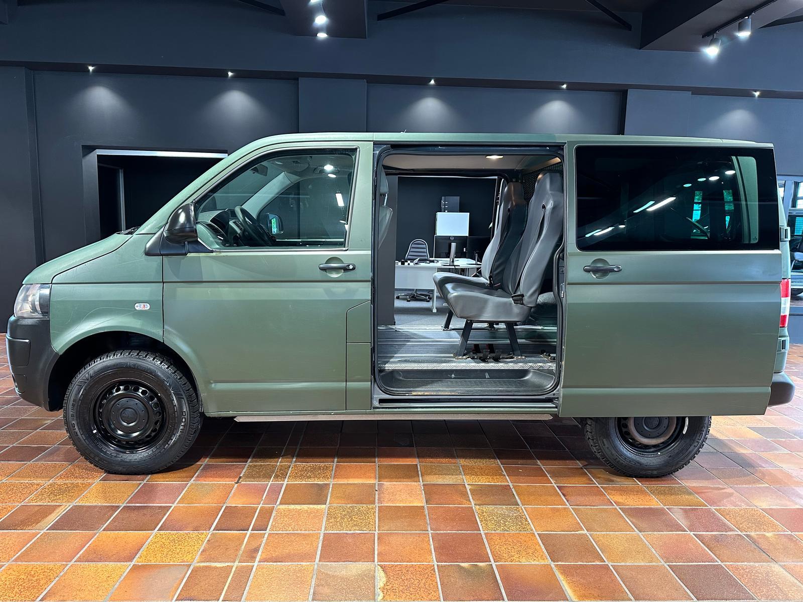 Volkswagen T5 WIDDER 4MOTION ROCKTON SEIKEL BUNDESWEHR OFFR