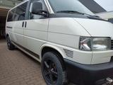 Volkswagen T4 2,5l  Benzin, langer Radstand,  Voll-Leder - Volkswagen T4 andere: 7 Sitzer