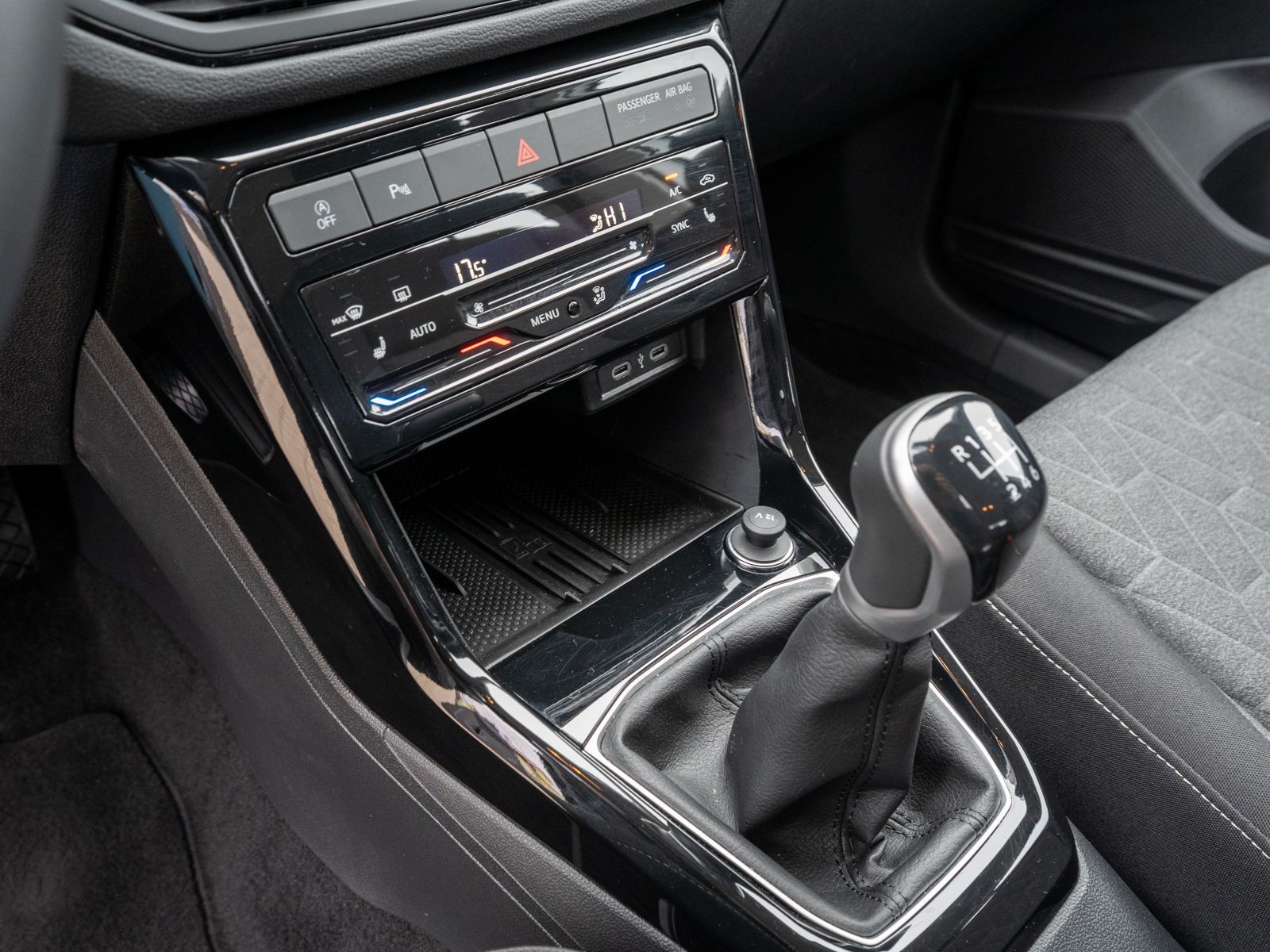 Volkswagen T-Cross - Bild 16