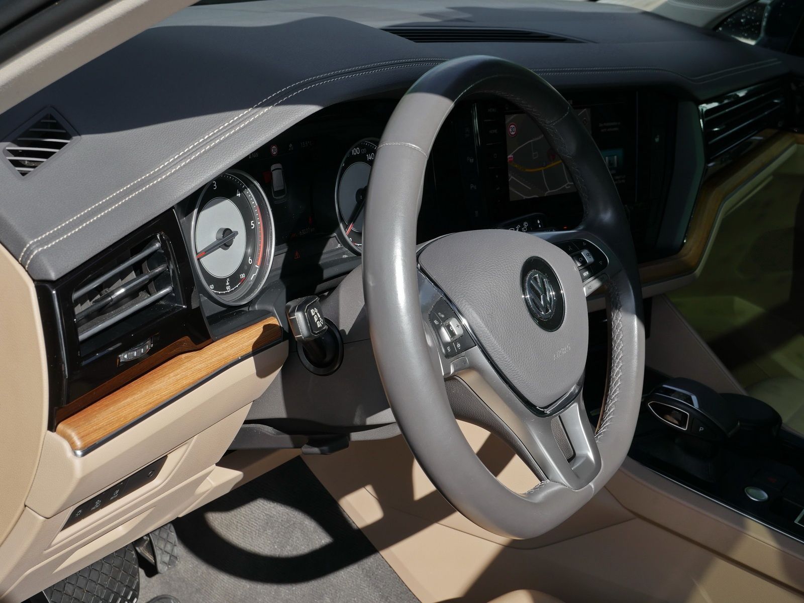 Volkswagen Touareg - Bild 18