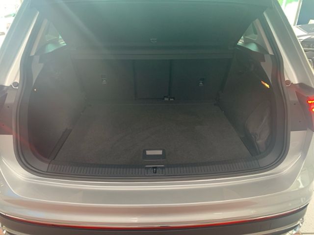 Fahrzeugabbildung Volkswagen Tiguan 2.0 TDI DSG Elegance 1.HAND LEDER NAVI IQ