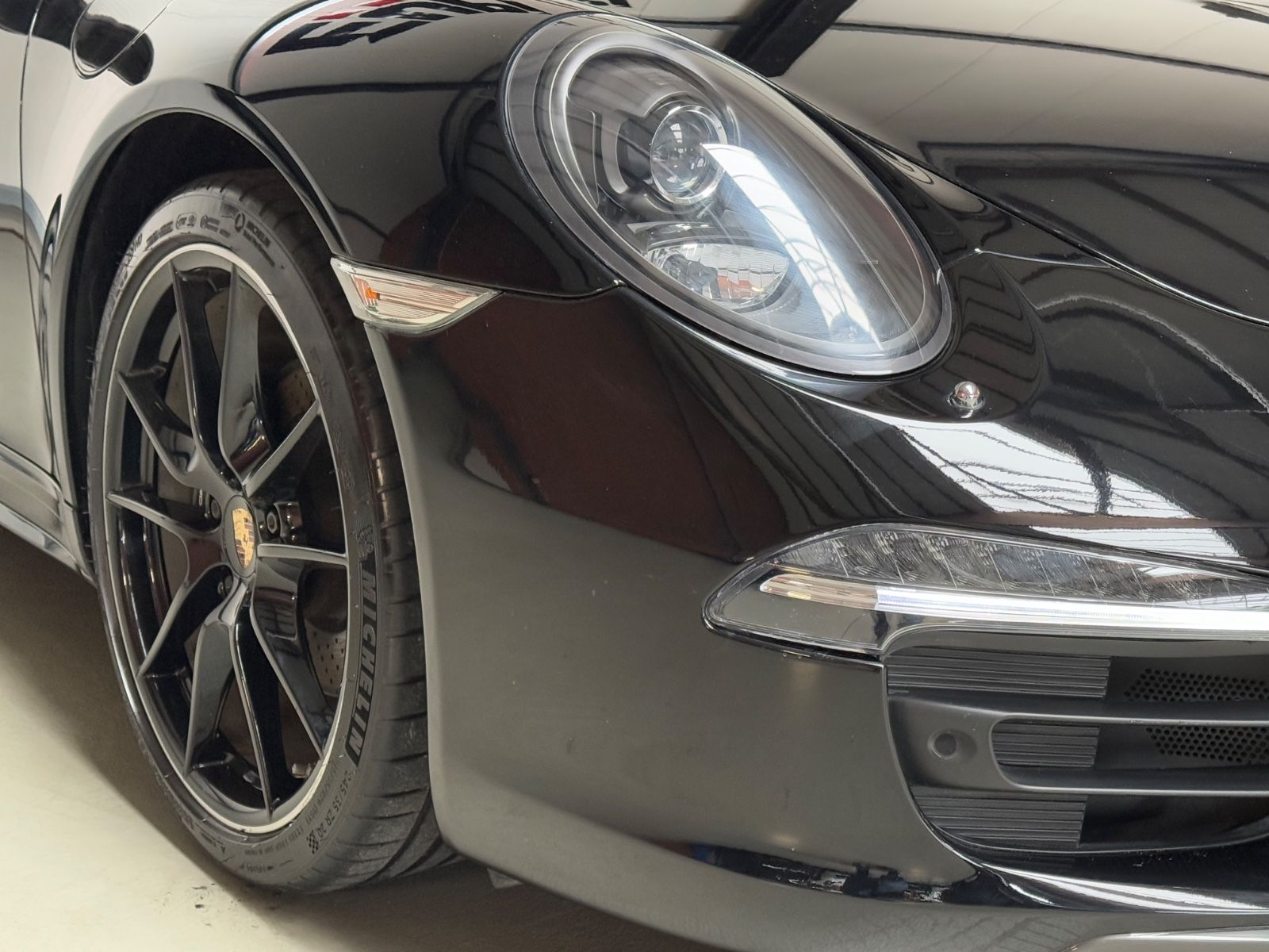 Fahrzeugabbildung Porsche 991/911 Carrera 4/Sport Chrono/SAGA/R.Kamera