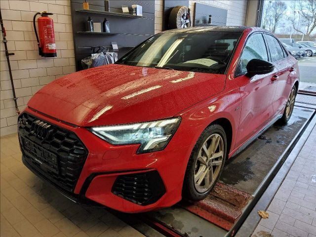 Audi S3 Lim. 2.0TFSI qu S-tr. BLACK VC NAVI+ PRIVACY