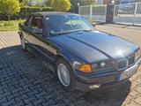 BMW 325 i Cabrio E36  192 PS, H-Kennzeichen  - BMW: Schwarz, Roadster, E36