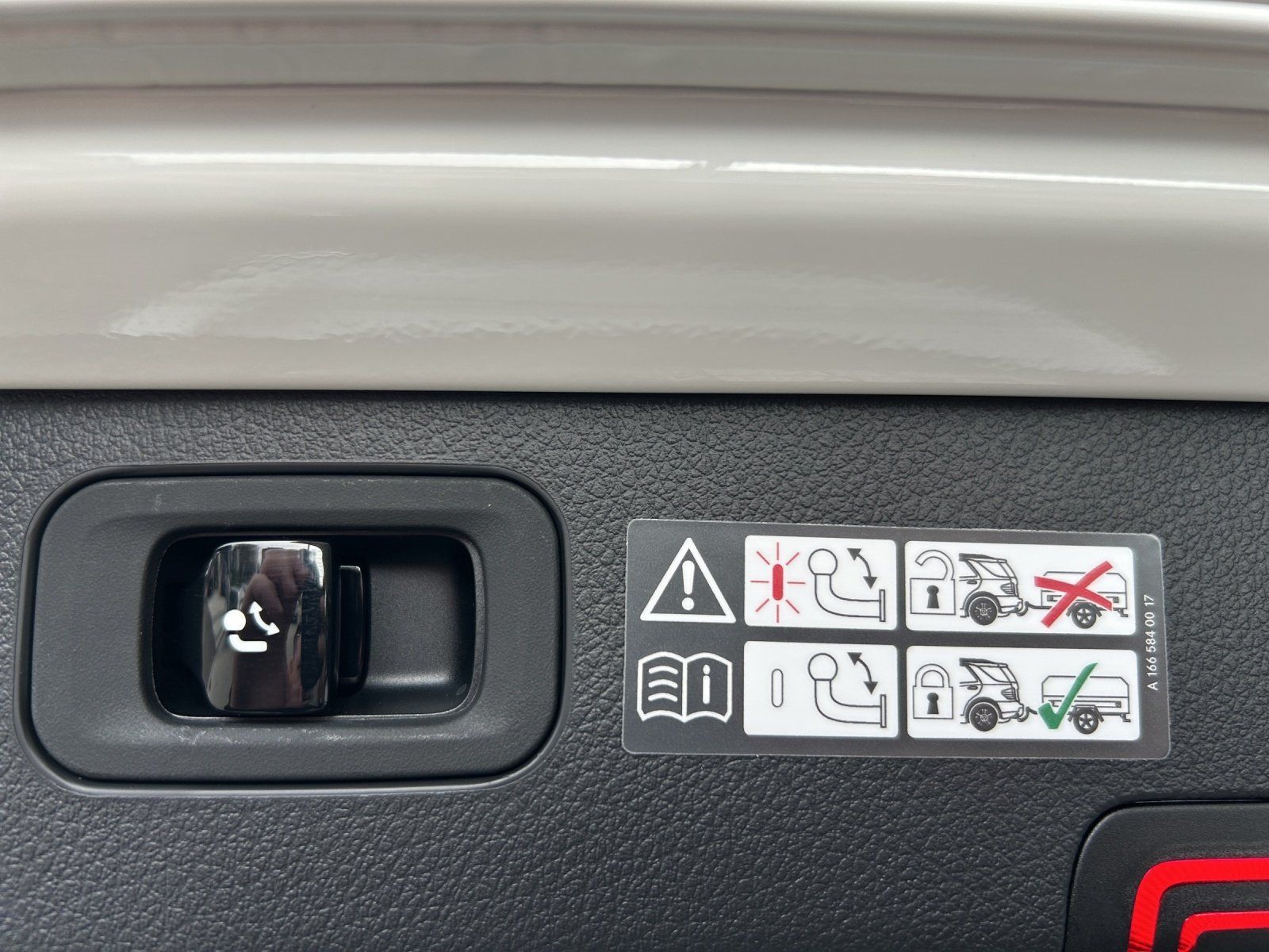 Fahrzeugabbildung Mercedes-Benz C 200 T AMG Memory AHK Kamera DIGITAL LIGHT