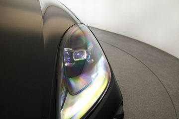 Porsche Cayenne - 9