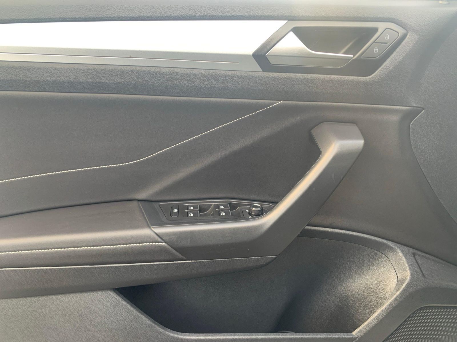 Volkswagen T-Roc - Bild 10