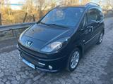 Peugeot 1007 RC-Line - scheckheftgepflegte Peugeot 1007