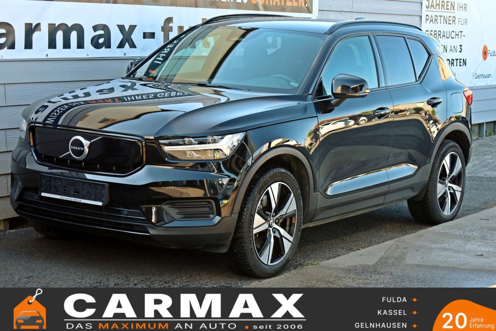Fahrzeugabbildung Volvo XC40 Plus Recharge,T.Leder,Navi,LED,Kamera,SH