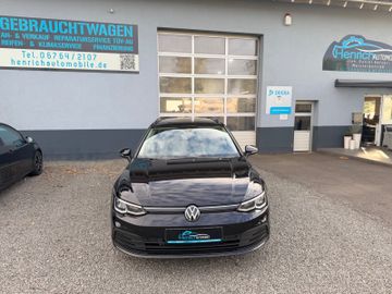 Volkswagen Golf - 8