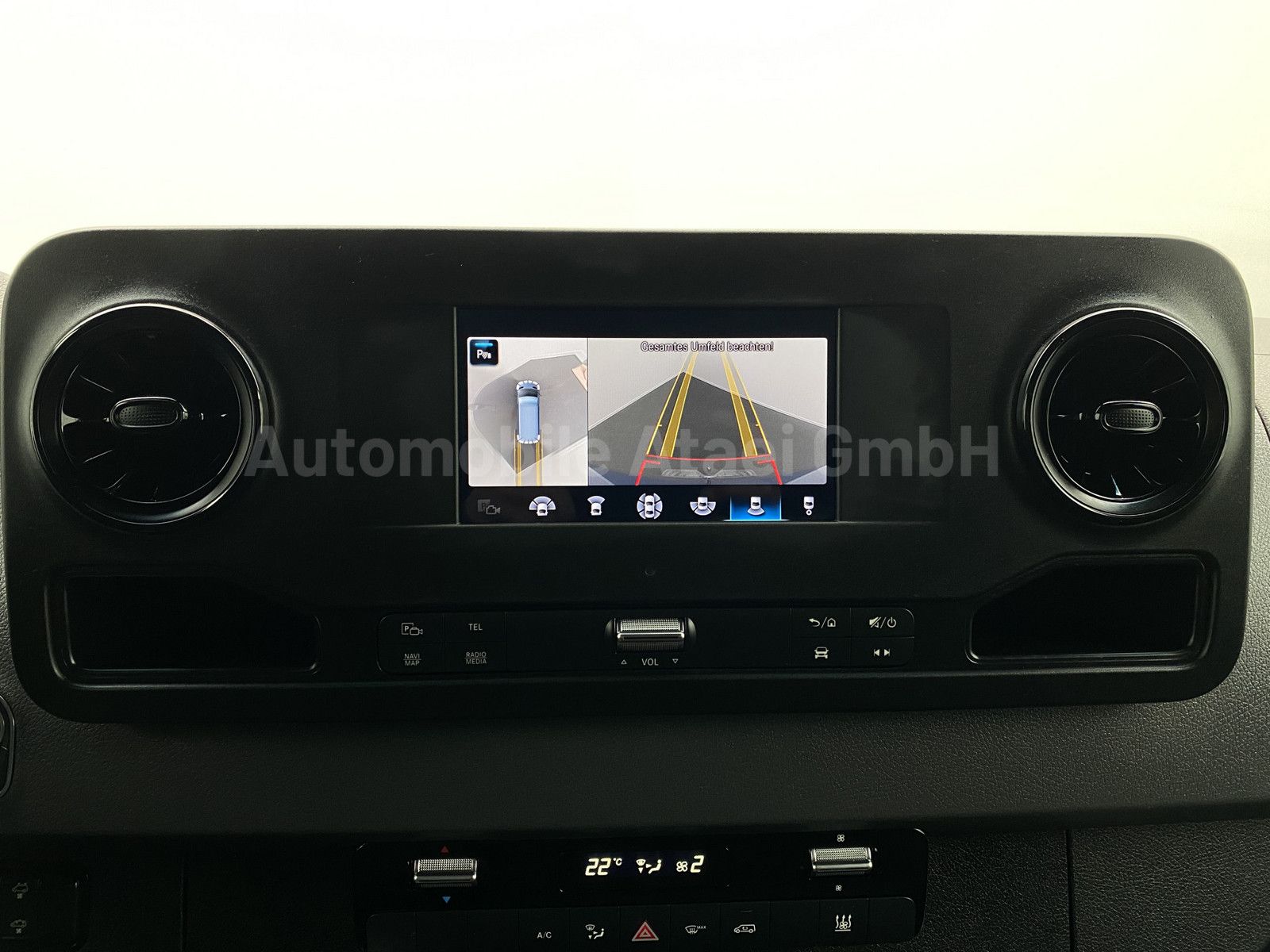 Fahrzeugabbildung Mercedes-Benz Sprinter 214 Automatik NAVI+360°+DISTRONIC 9601