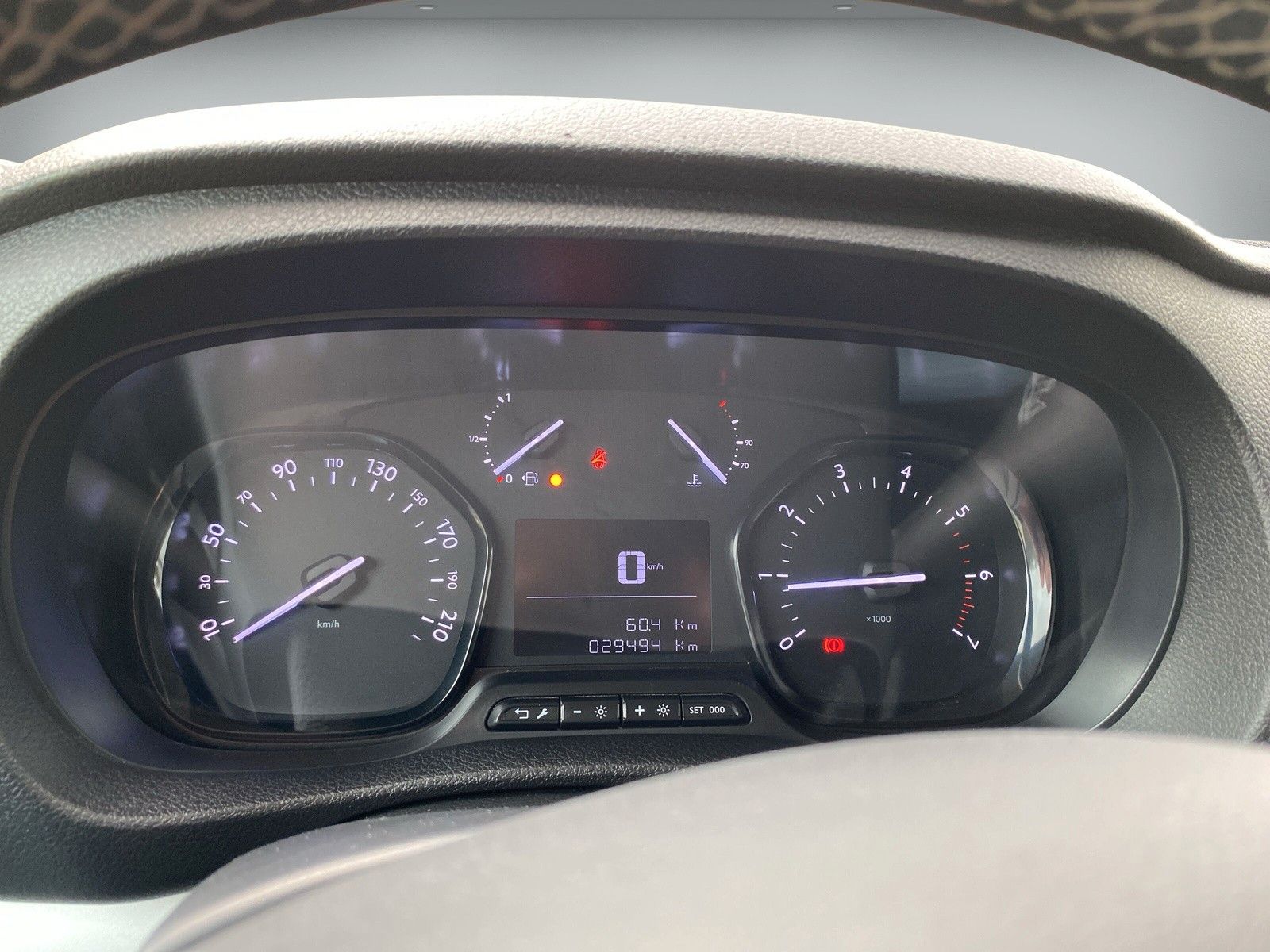 Fahrzeugabbildung Opel Vivaro Kasten Edition M