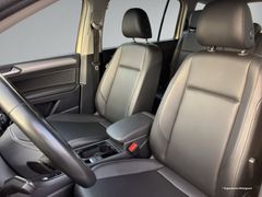 VW Touran 2.0 TDI Trendline Taxi DSG 7-Sitz Nav Shz VW Touran 2.0 TDI Trendline Taxi DSG 7-Sitz Nav Shz