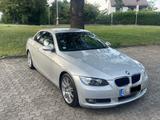 BMW 320i Cabrio E93 - BMW 320 aus 2008: Cabrio