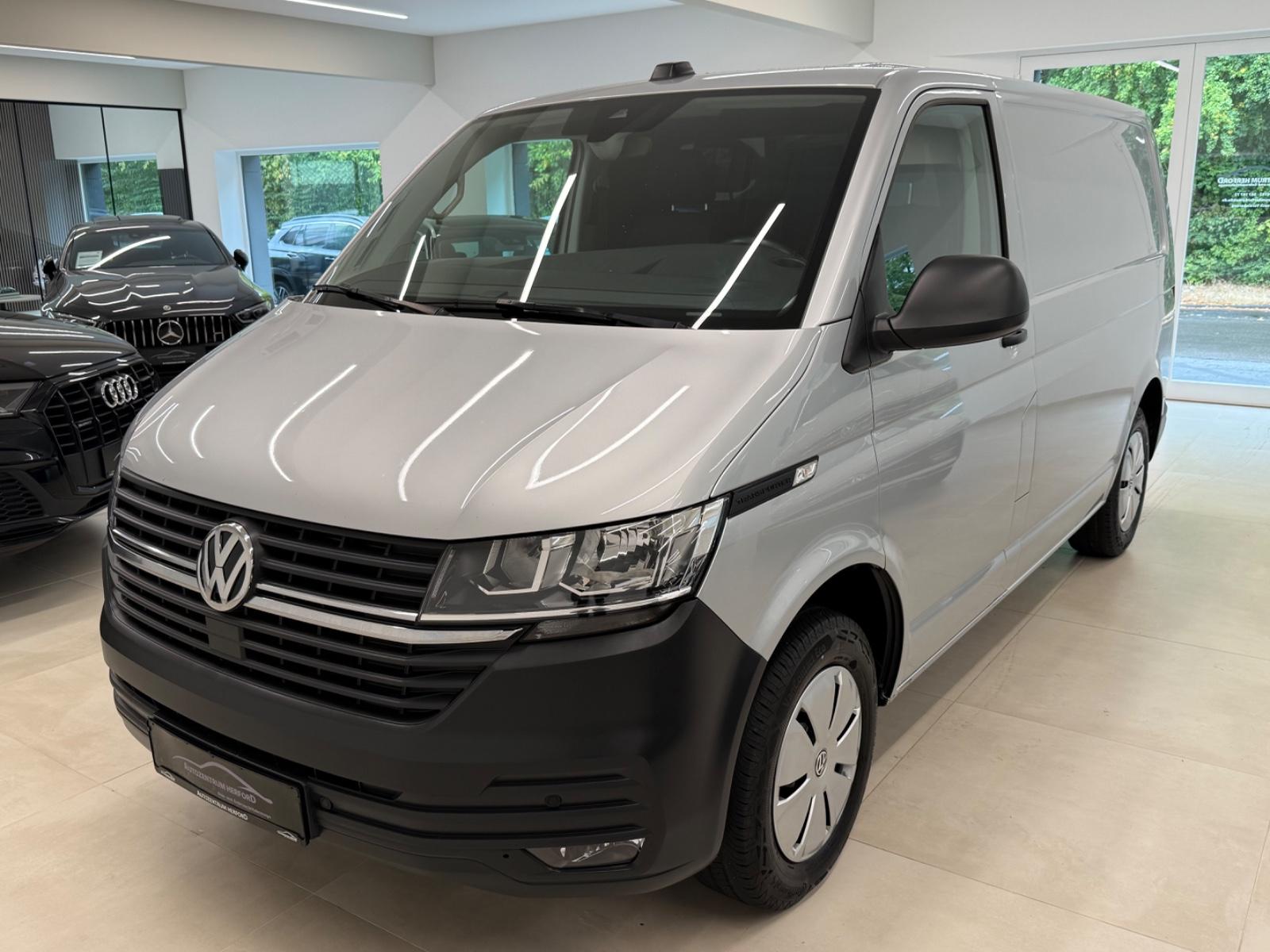 Volkswagen T6.1 Transporter DSG NAVI KLIMA ACC