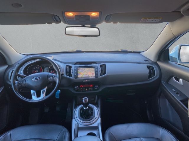 Fahrzeugabbildung Kia Sportage Dream Team 2WD 1.6 GDI *abnehmbareAnhän