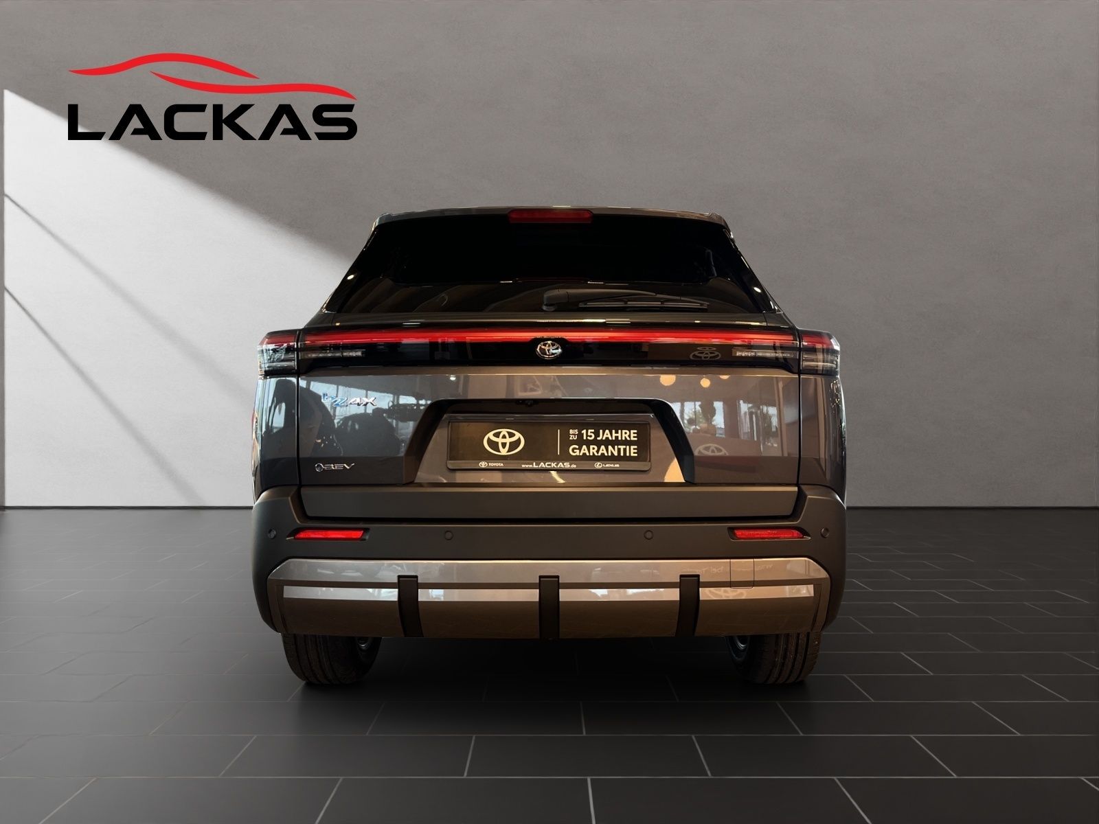 Toyota bZ4X - Bild 4