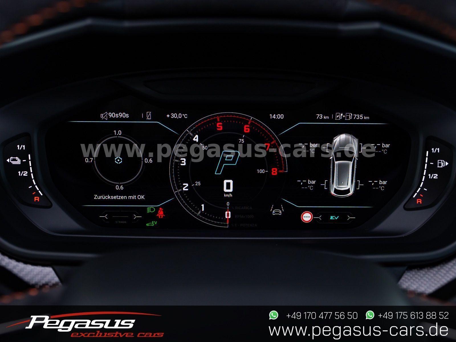 LAMBORGHINI Urus - 42