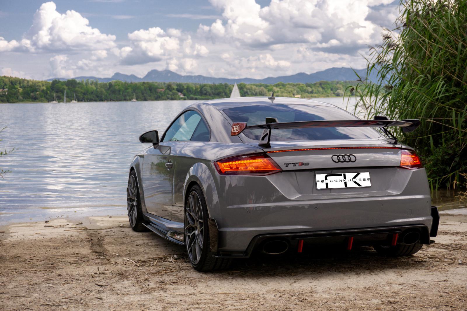 Audi TTRS | Performance Parts | Akrapovic | Keramik