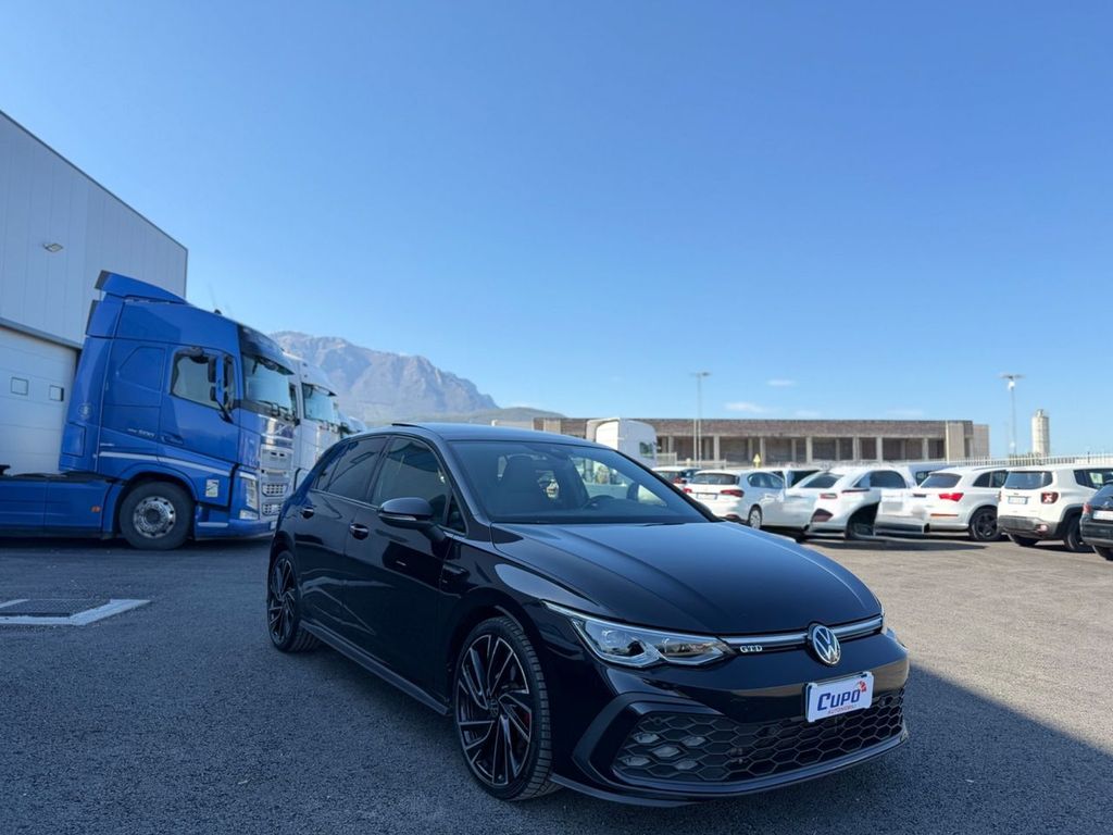 Image of Volkswagen Golf